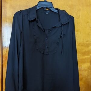 [Women's] Black Collar Top